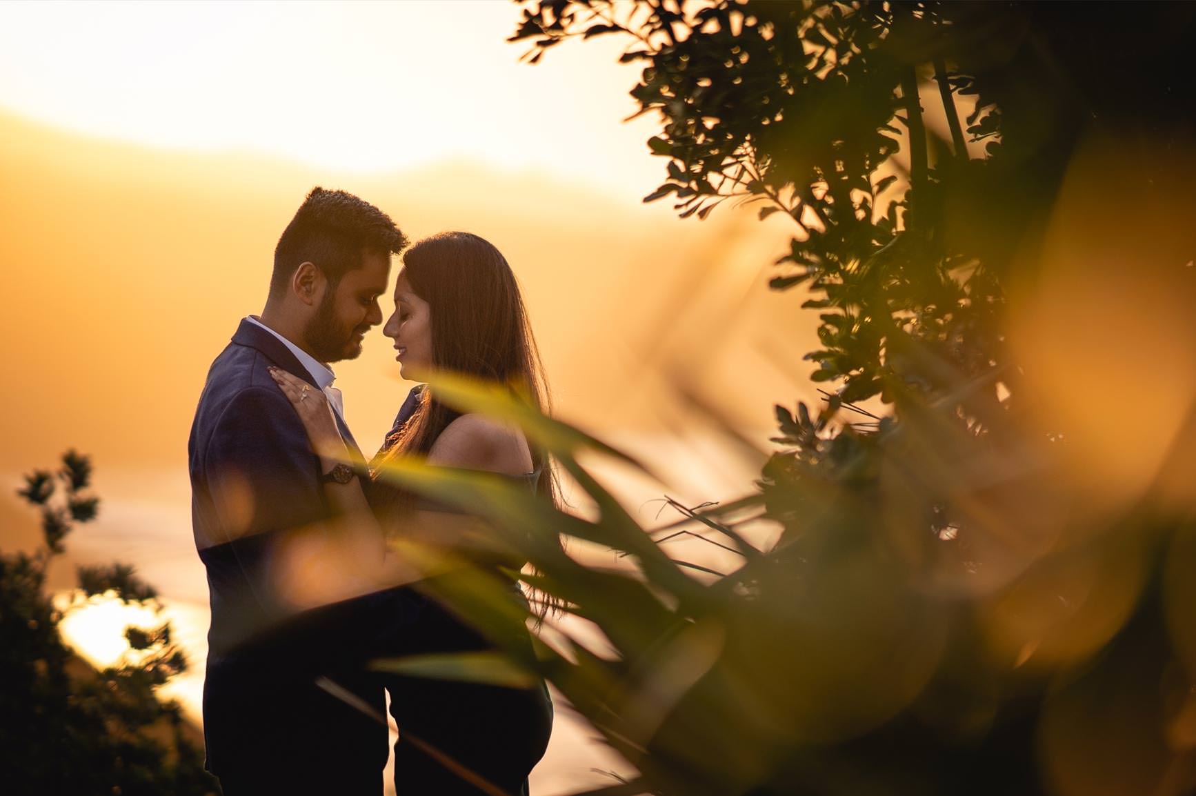 An epic Raglan Beach sunset engagement
