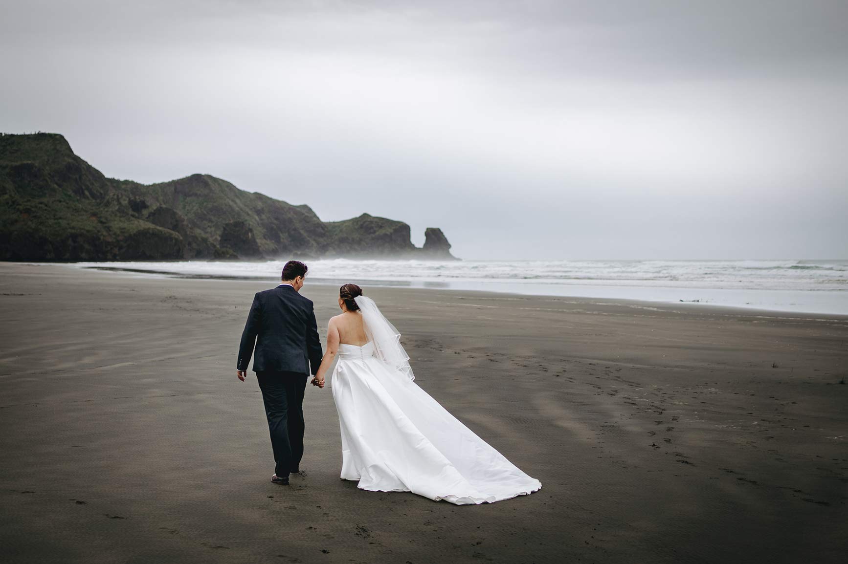 Of Rain and Romance: Jennifer and Shane's Moody Flaxmere House Love Story