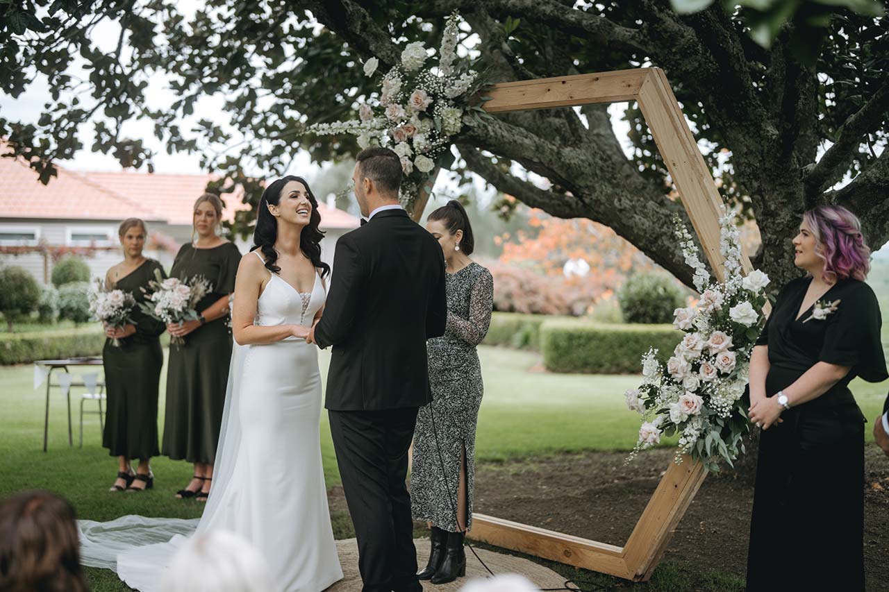 Photography Paradise: Te Miro Woolshed, Where Rustic Charm Meets Stunning Landscapes