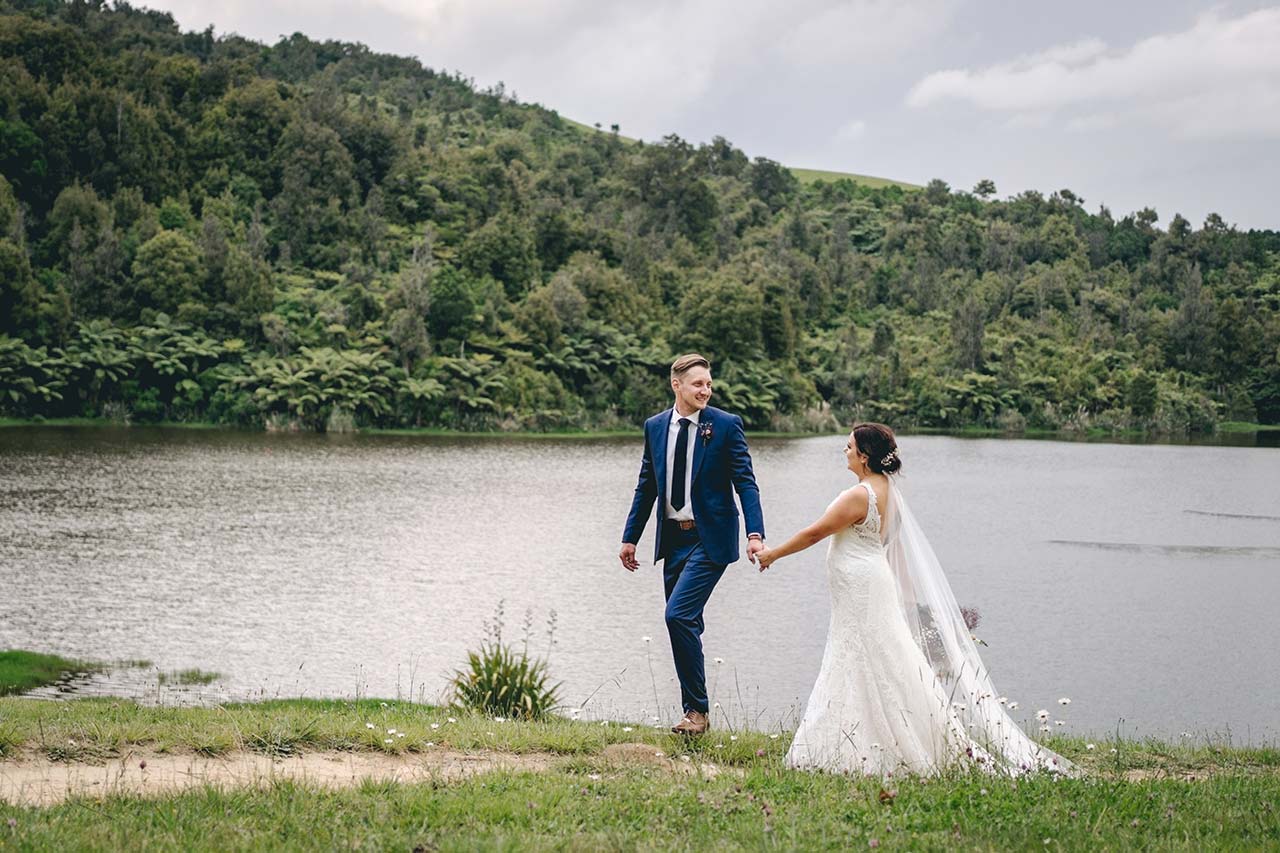 Photography Paradise: Te Miro Woolshed, Where Rustic Charm Meets Stunning Landscapes