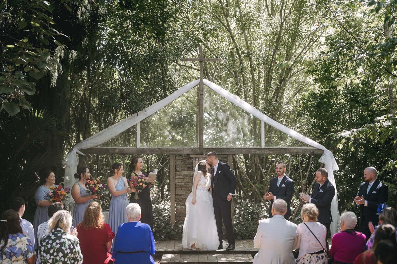 Tamahere's Woodside Estate: A Hidden Gem for Wedding Photos
