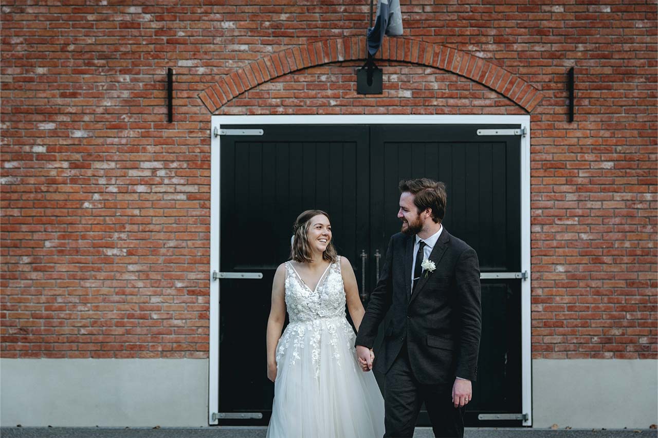 Zenders in Hamilton: Celebrate Your Wedding in Style at a Charming Dutch Farmhouse